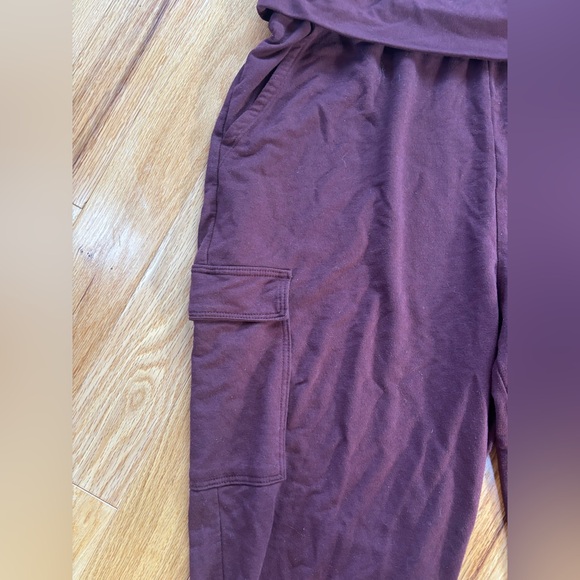 2 pairs of old navy active joggers - Picture 4 of 5